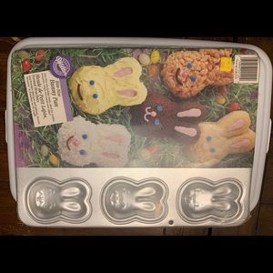 Wilton “Bunny” Pan